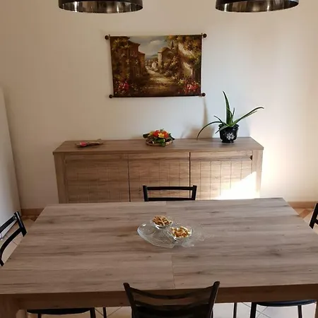 A Casa Di Dora Apartment *